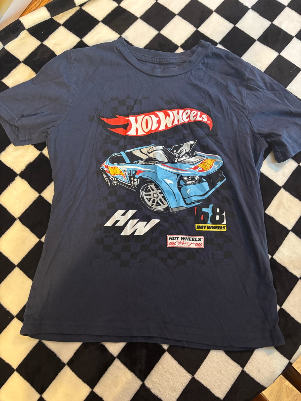 Boys medium 7/8 hotwheels tshirt